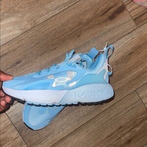 Under Armour Men’s Light Blue Sneakers